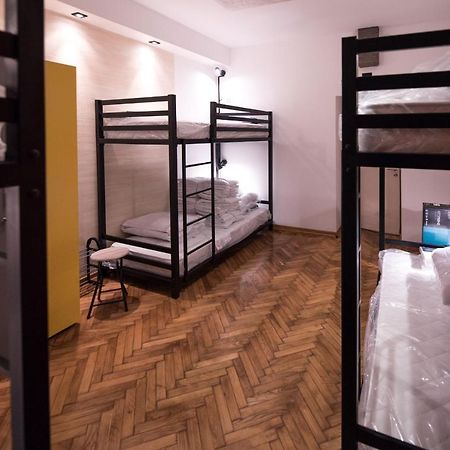 Hostel Evropa Nikšić Dış mekan fotoğraf