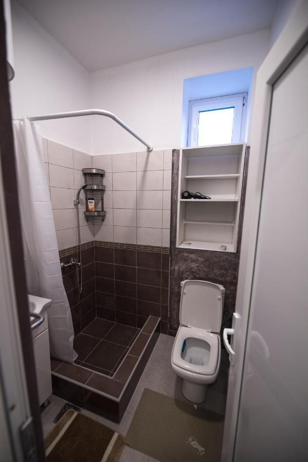 Hostel Evropa Nikšić Dış mekan fotoğraf